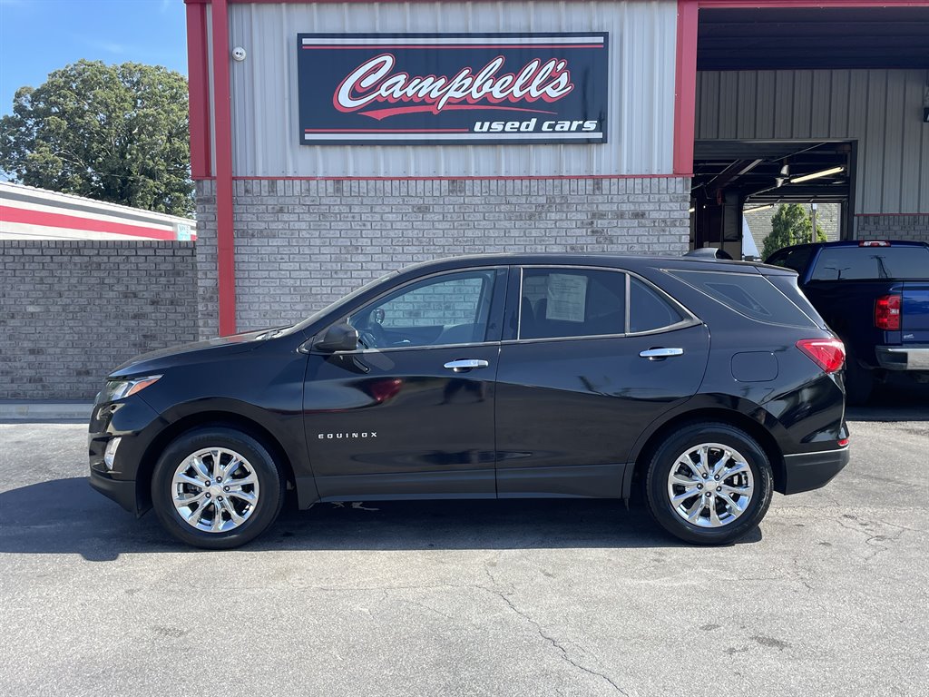2018 Chevrolet Equinox LS's photo