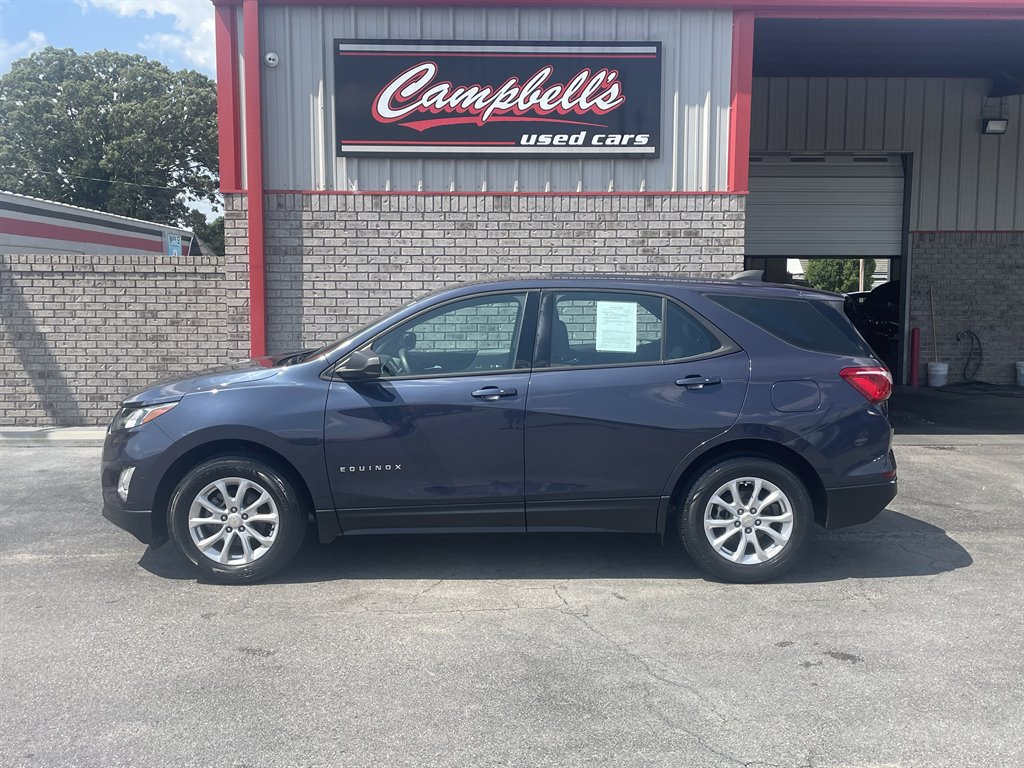 2018 Chevrolet Equinox LS's photo